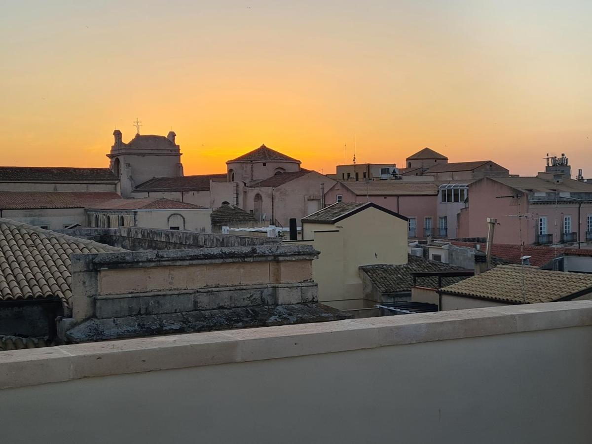 Apartament Le Tre Campane Ortigia Syrakuzy Zewnętrze zdjęcie